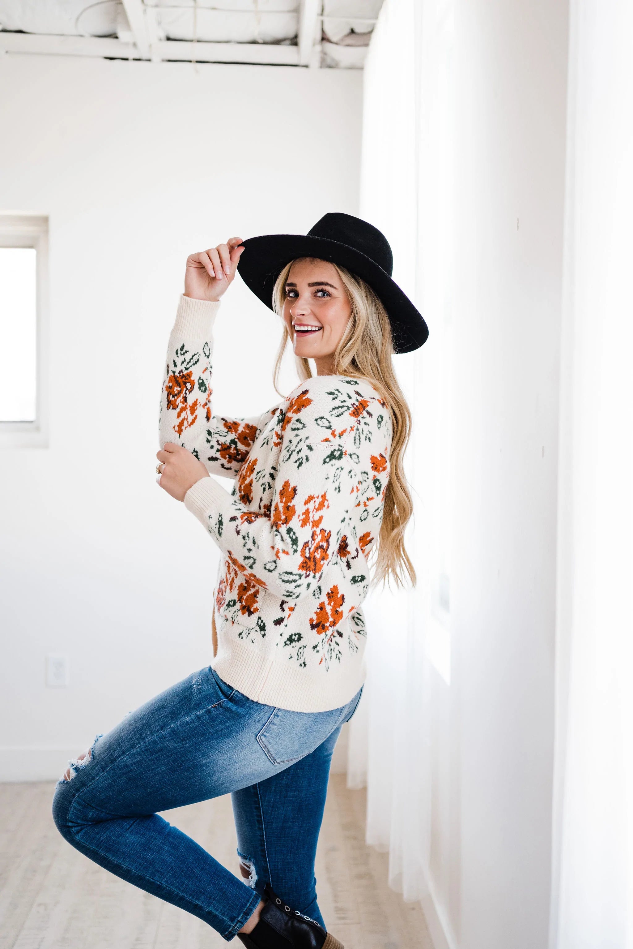 Floral Desires Open Cardigan