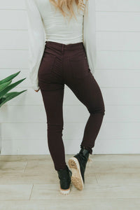 Step Right Up Hyper-Stretch Skinny Jeans - Plum