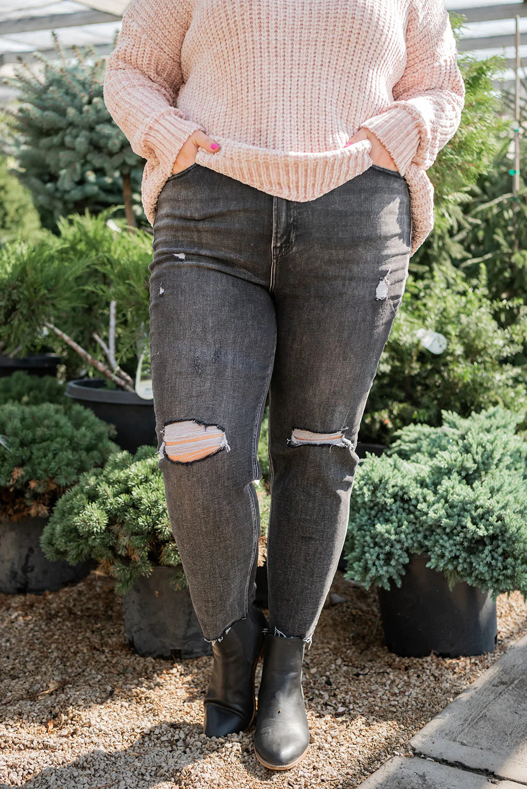 Looking Fine Distressed Jeans